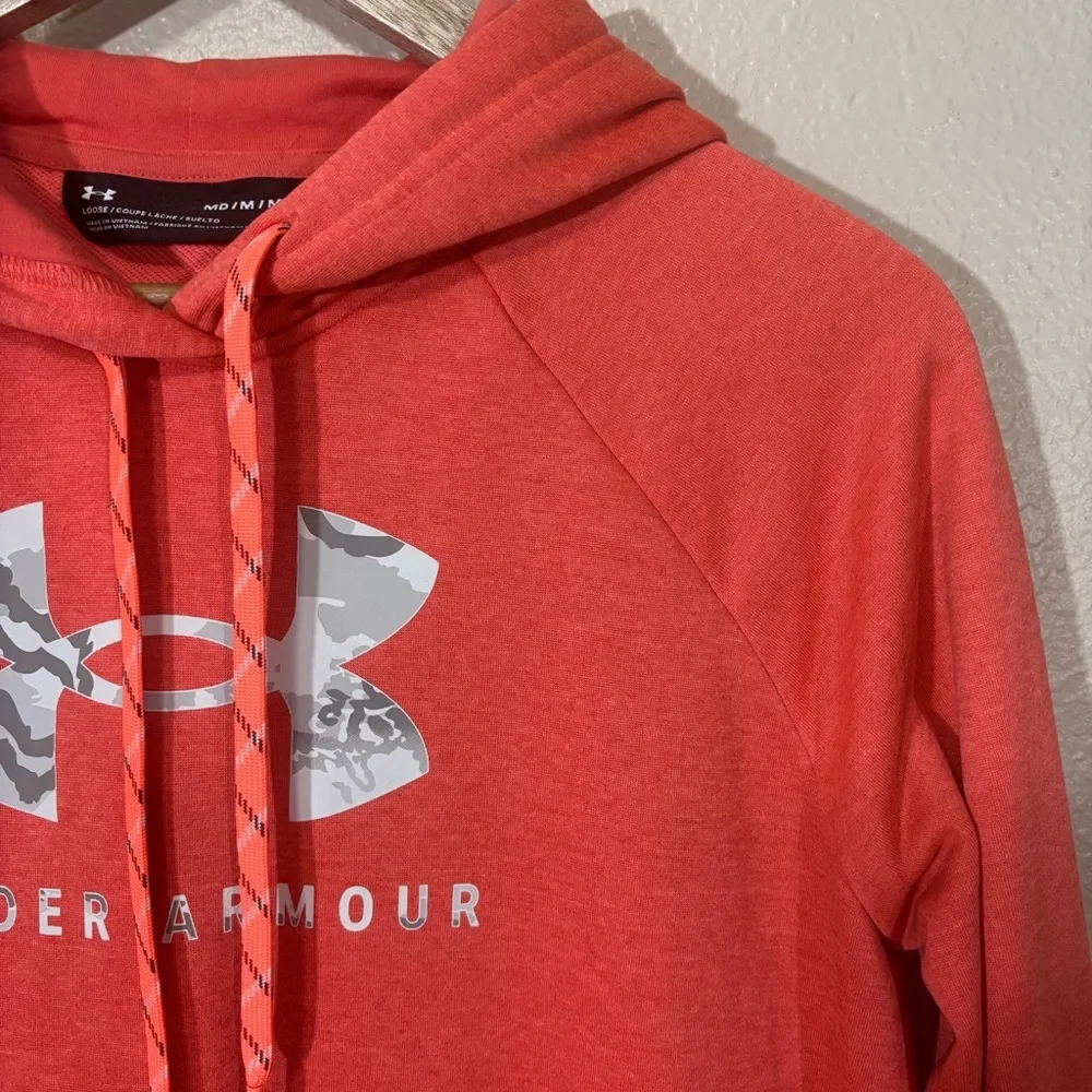 Under Armour Women's Neon Orange Gray Camo Hoodie Size M